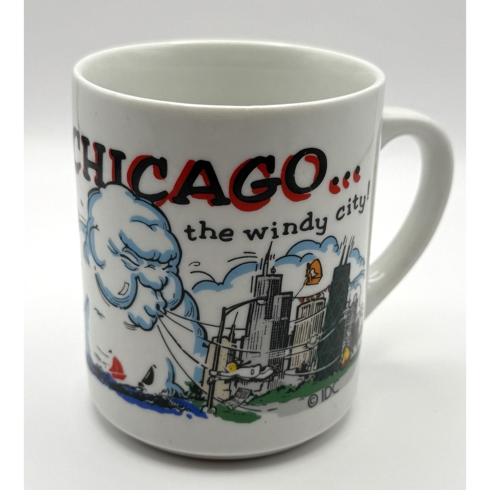 Vintage Chicago Coffee Mug The Windy City Cloud Blowing Wind Skyline